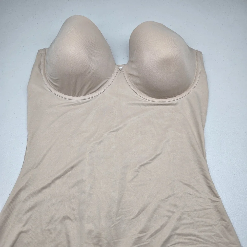 SPANX ***no bra